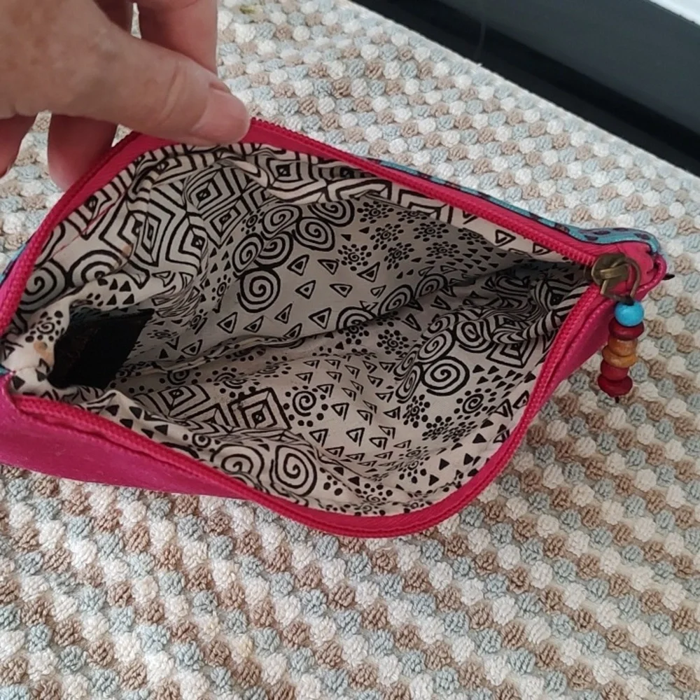 LAUREL BURCH small clutch make up bag in pink and blue.